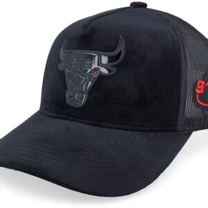 Hatstore Exclusive x Chicago Bulls Infa Red Velvet Black A-Frame Trucker - Mitchell & Ness
